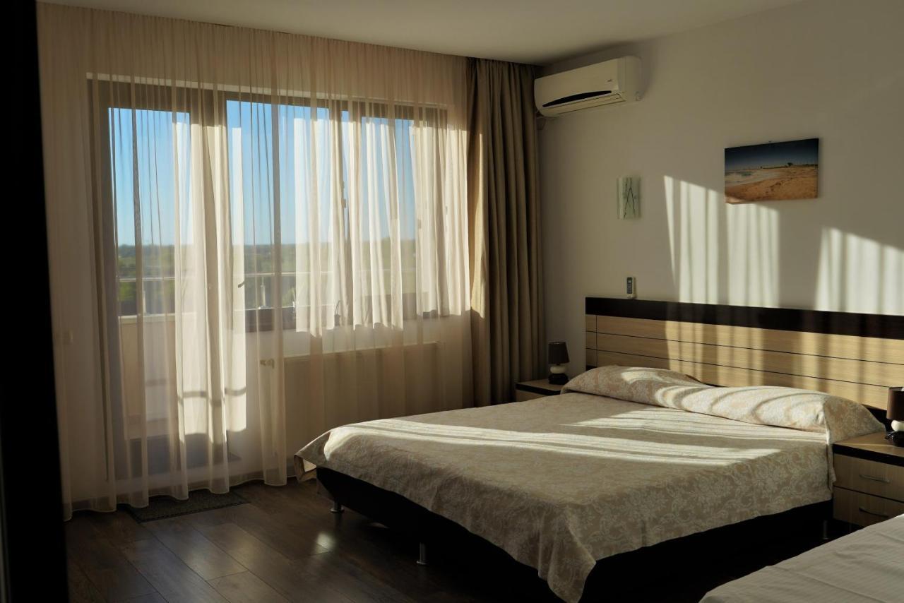 Hotel Indeep Club à Cumpăna Extérieur photo